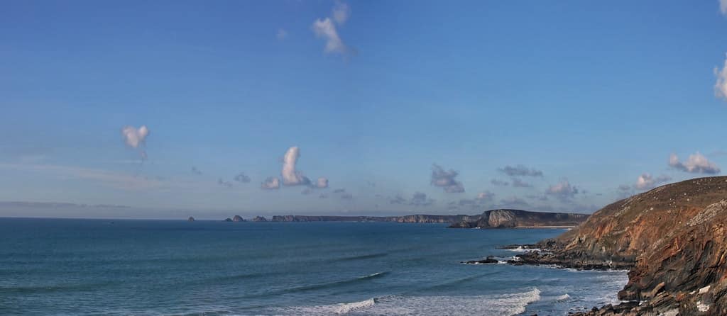 Anse de Camaret et de Dinan, vue depuis l'oppidum de Lostmarc'h, Presqu'ile de Crozon