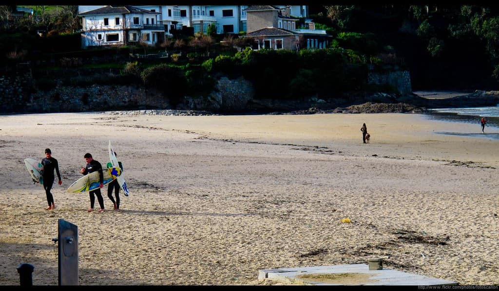 Bastiagueiro Beach Surf
