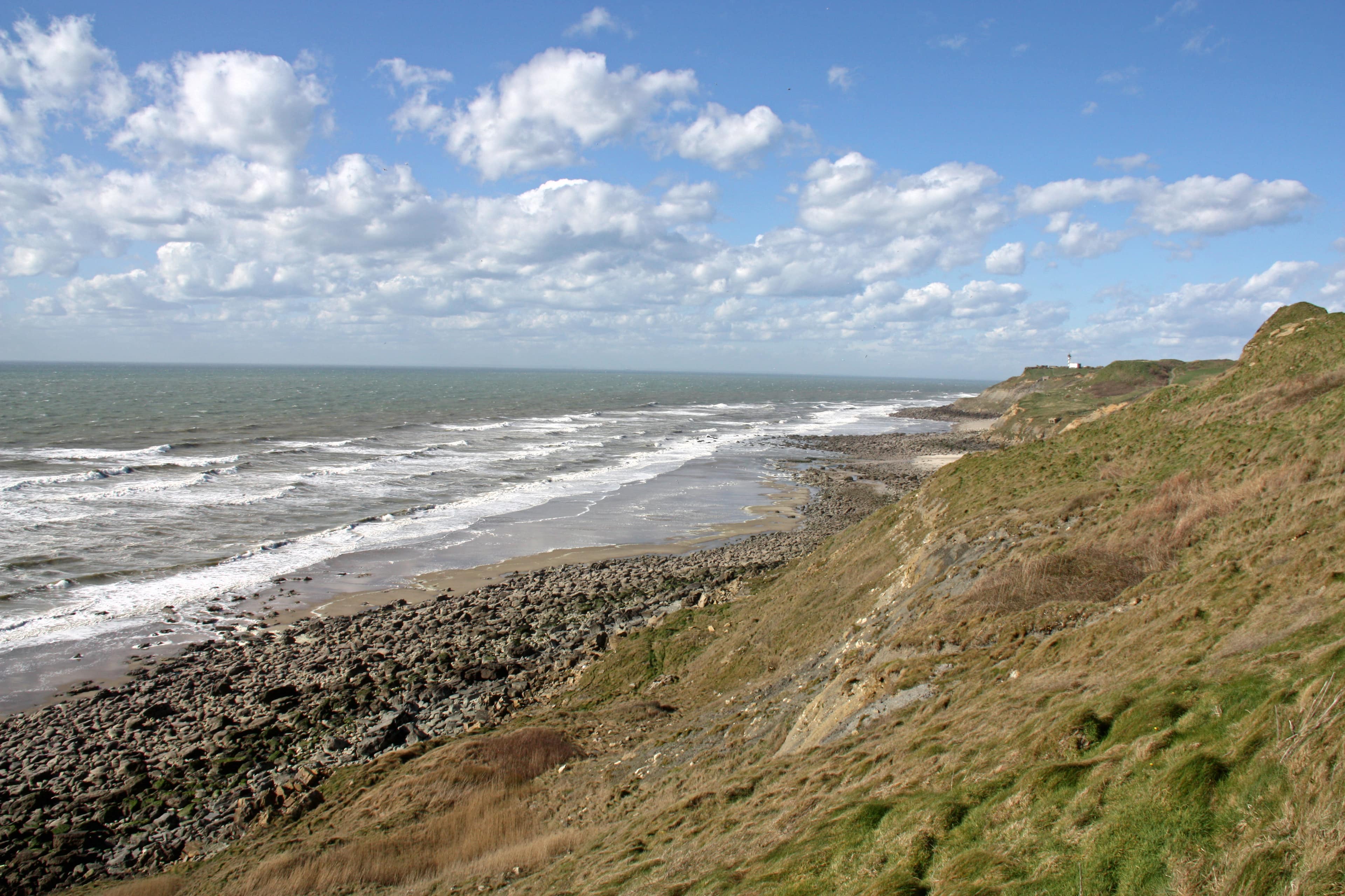 Falaises et cap d'alprecht
