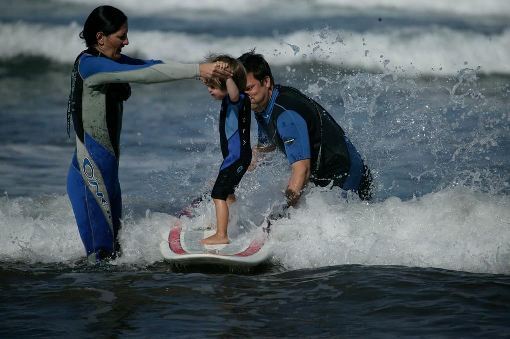 Surf Family3
