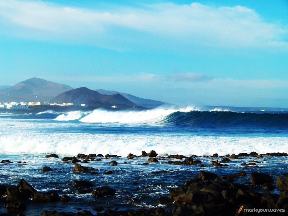 la santa-surf-bluewaves