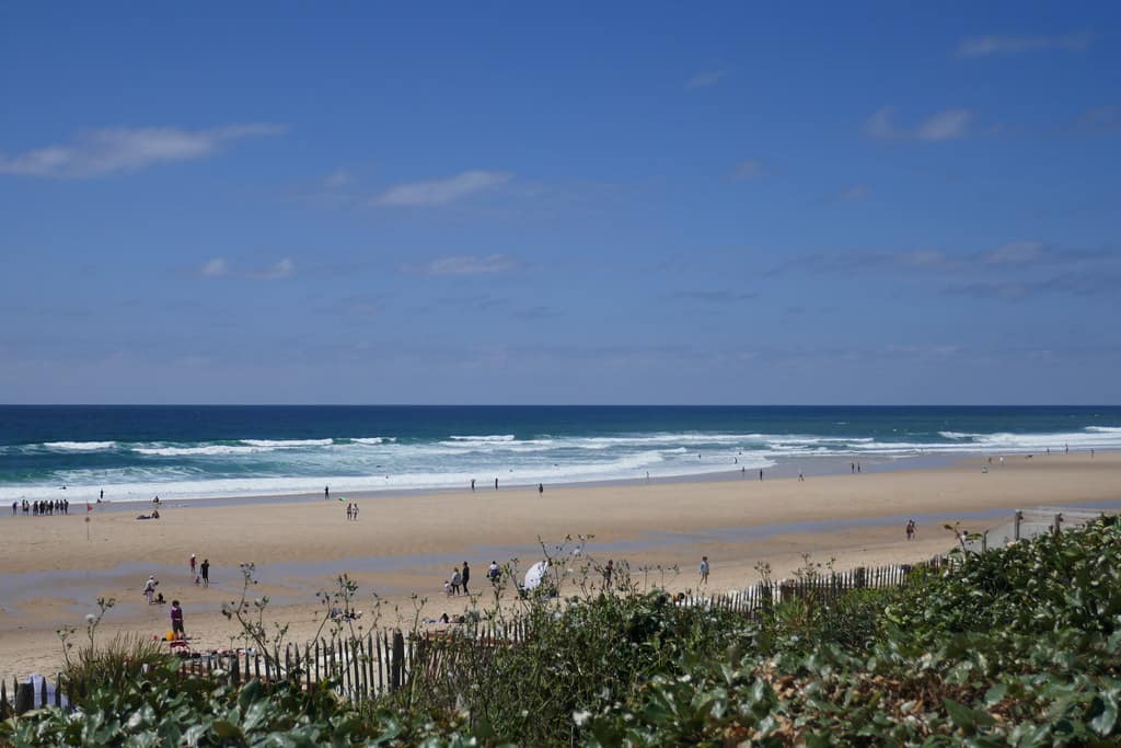 Grand bleu sur l'océan, Lacanau-Océan, Lacanau, Médoc, Gironde, Aquitaine, France.
