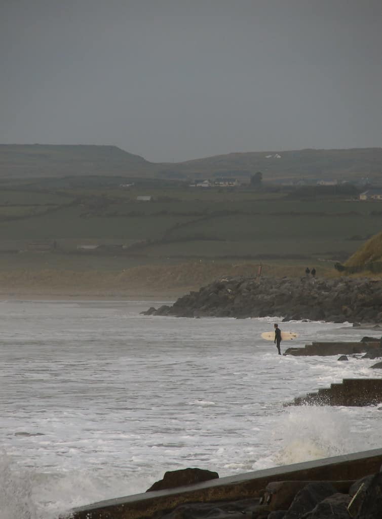 Lahinch Surfing