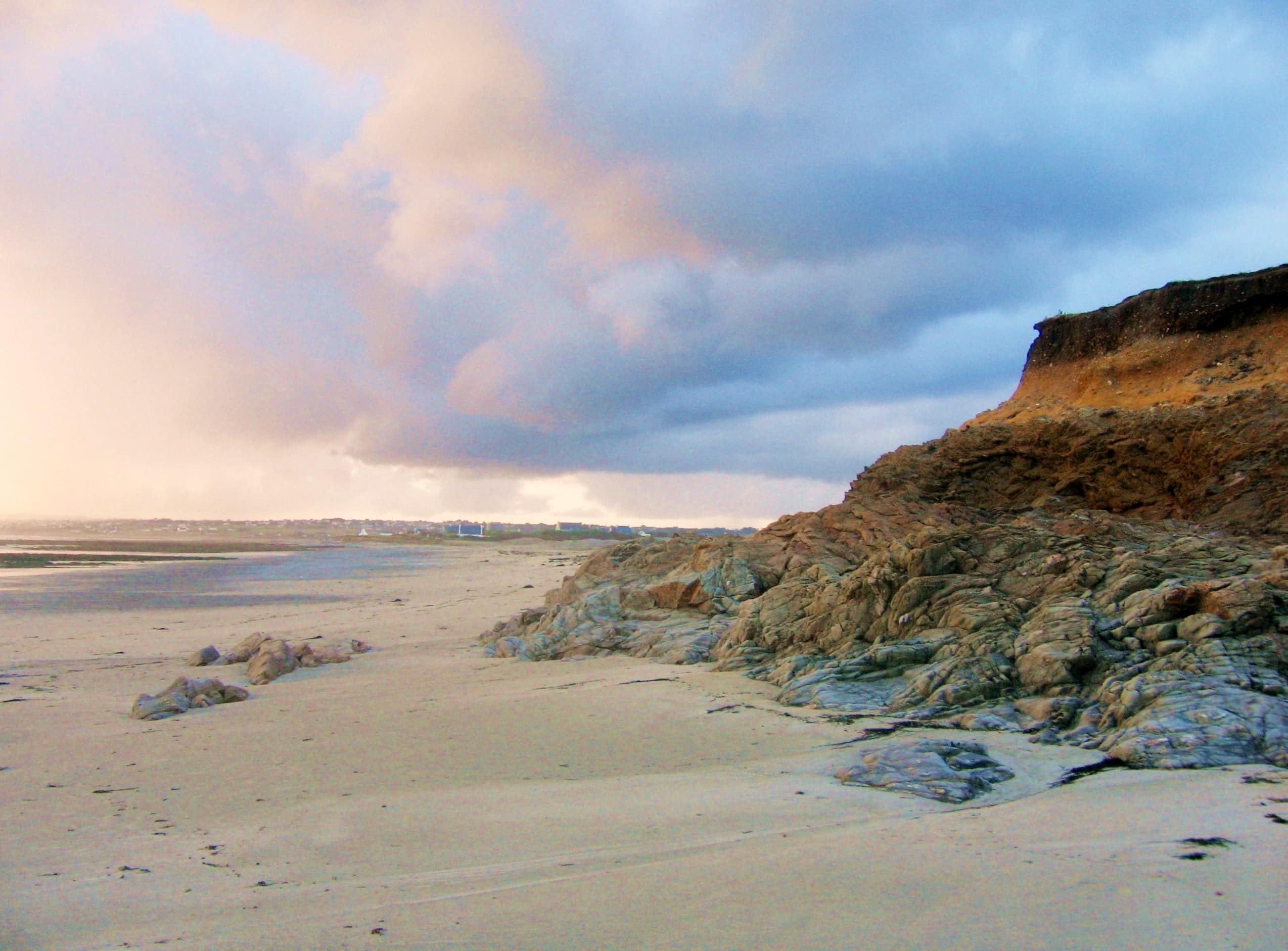 Penhors.- Plage de Bretz Armor