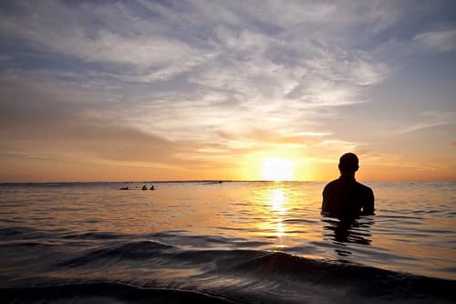 sunova-surfboards-bert-burger-photography-lifestyle-travel-landscape-indonesia-bali-uluwatu-sunset