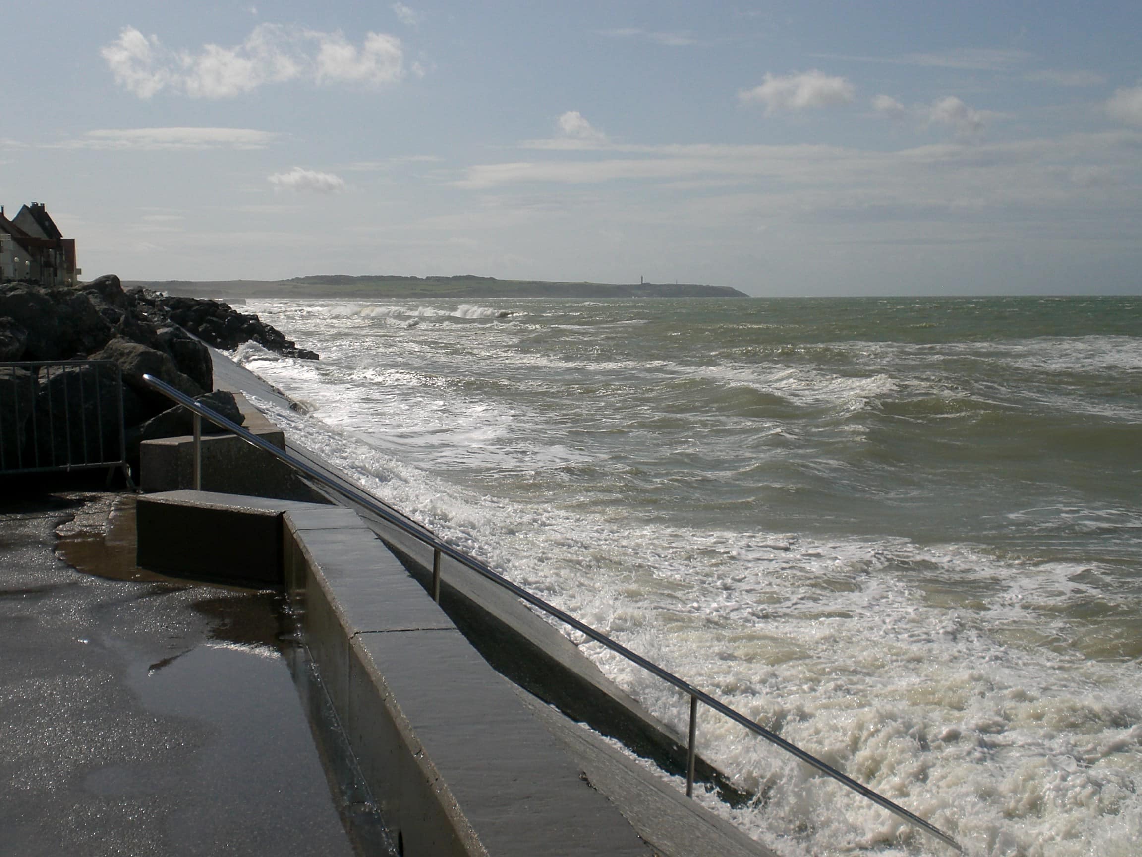 Wissant digue cap gris nez